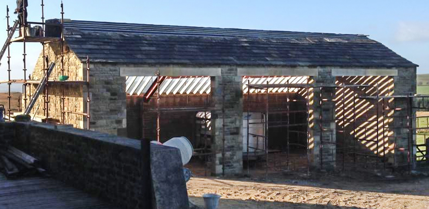 Stone Garage Block - Cowling